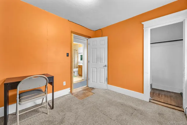 a view of an outdoor kitchen