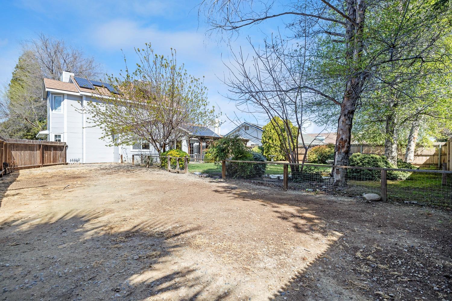 695 Monroe Street Coalinga, CA 93210 - Photo 44 of 44 a view of road and trees