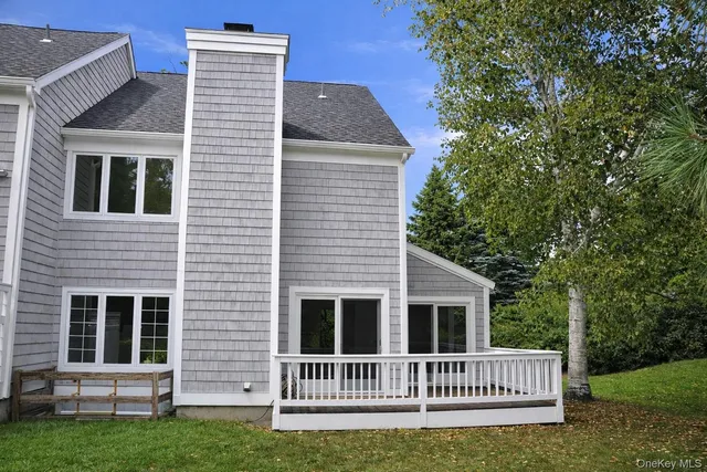 $8,000 | 42 Clarewood Drive, Hastings-on-Hudson, NY 10706