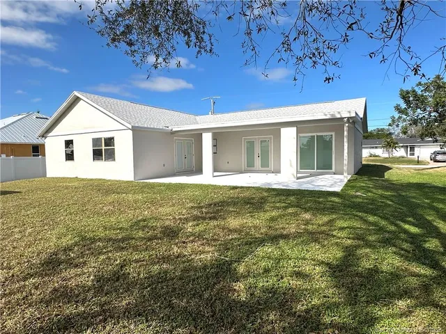 $390,000 | 608 Southeast Dean Terrace, Port St. Lucie, FL 34984