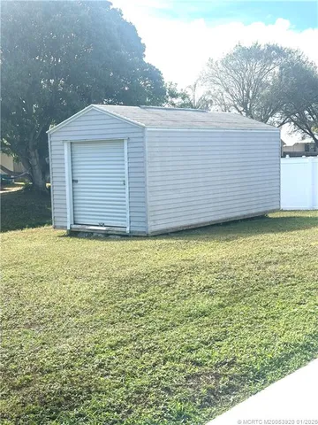 $390,000 | 608 Southeast Dean Terrace, Port St. Lucie, FL 34984