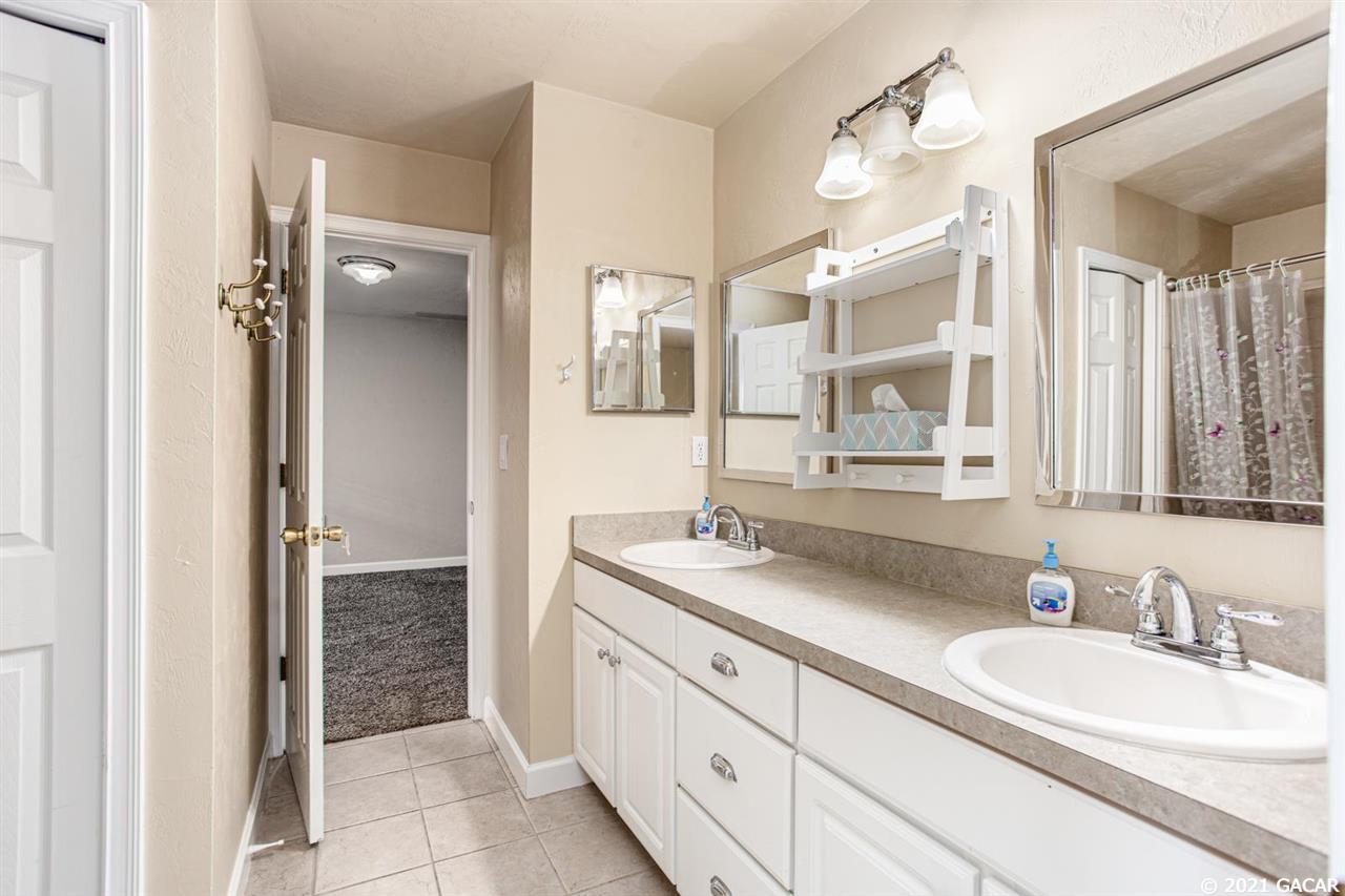 11664 Northwest 18th Place Gainesville, FL 32606 - Photo 19 of 26