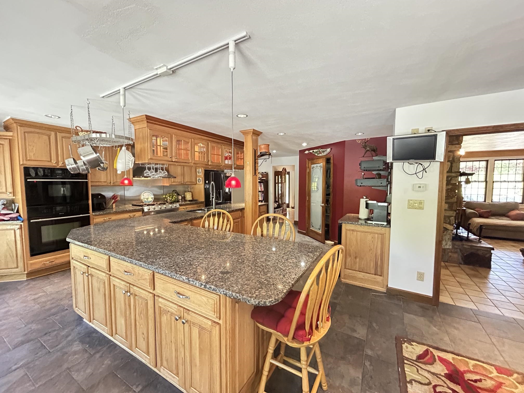 9 Oak Ridge Road Kensington, NH 03833 - Photo 18 of 60