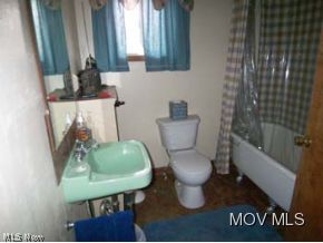 102 Cardinal Street Ellenboro, WV 26346 - Photo 11 of 13