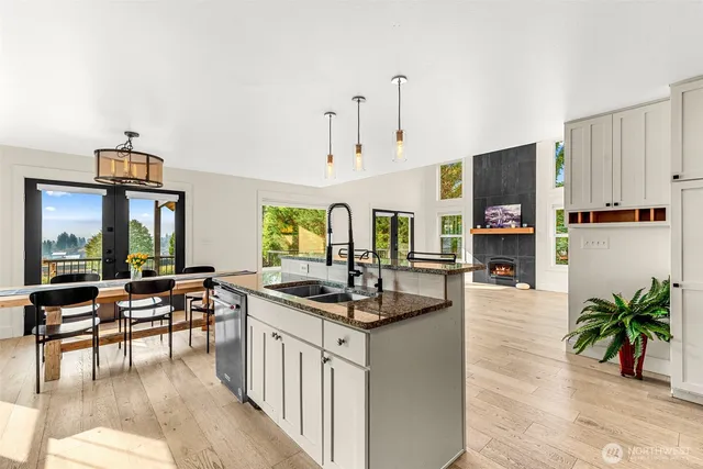 $1,449,000 | 12345 Village View Drive, Leavenworth, WA 98826