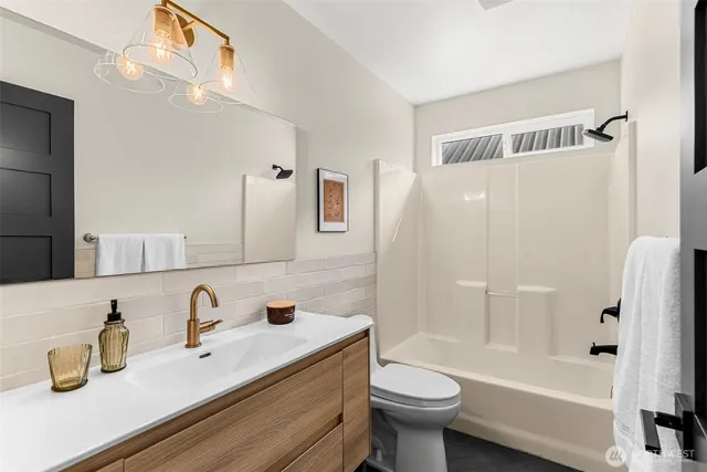 $1,449,000 | 12345 Village View Drive, Leavenworth, WA 98826