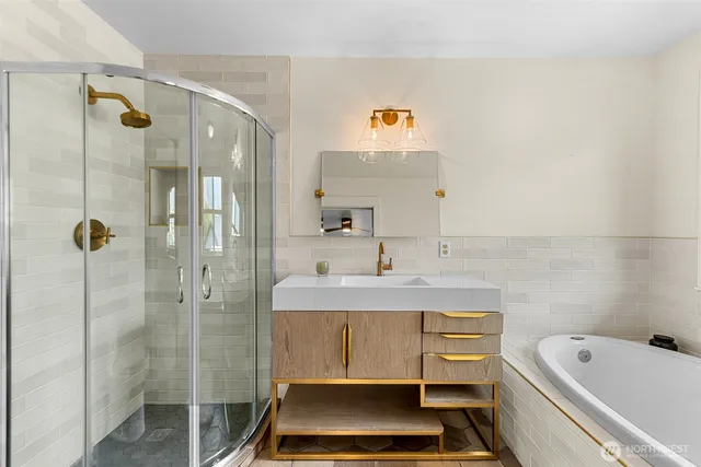 $1,449,000 | 12345 Village View Drive, Leavenworth, WA 98826