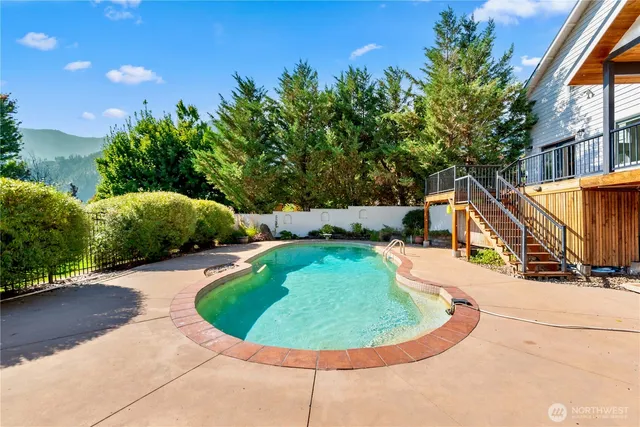 $1,449,000 | 12345 Village View Drive, Leavenworth, WA 98826