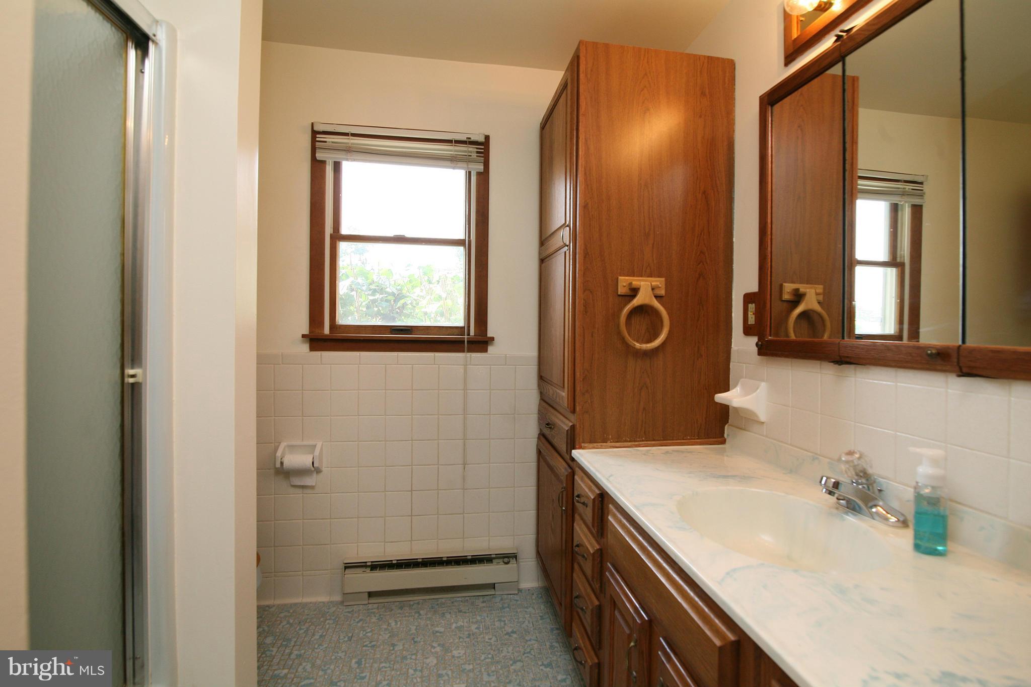 1747 Mayberry Road Westminster, MD 21158 - Photo 11 of 30 Full Bath