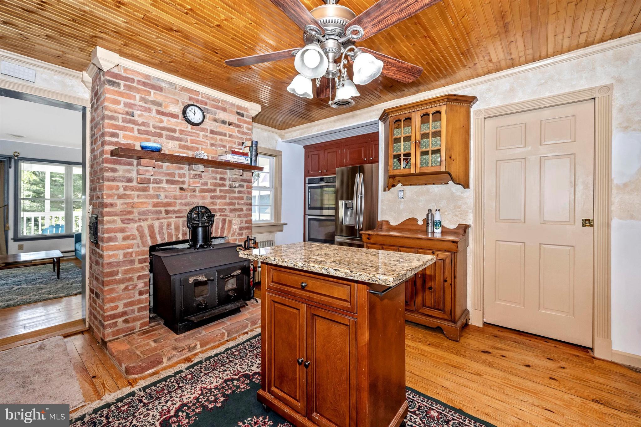 4307 Main Street Rohrersville, MD 21779 - Photo 16 of 55 Kitchen