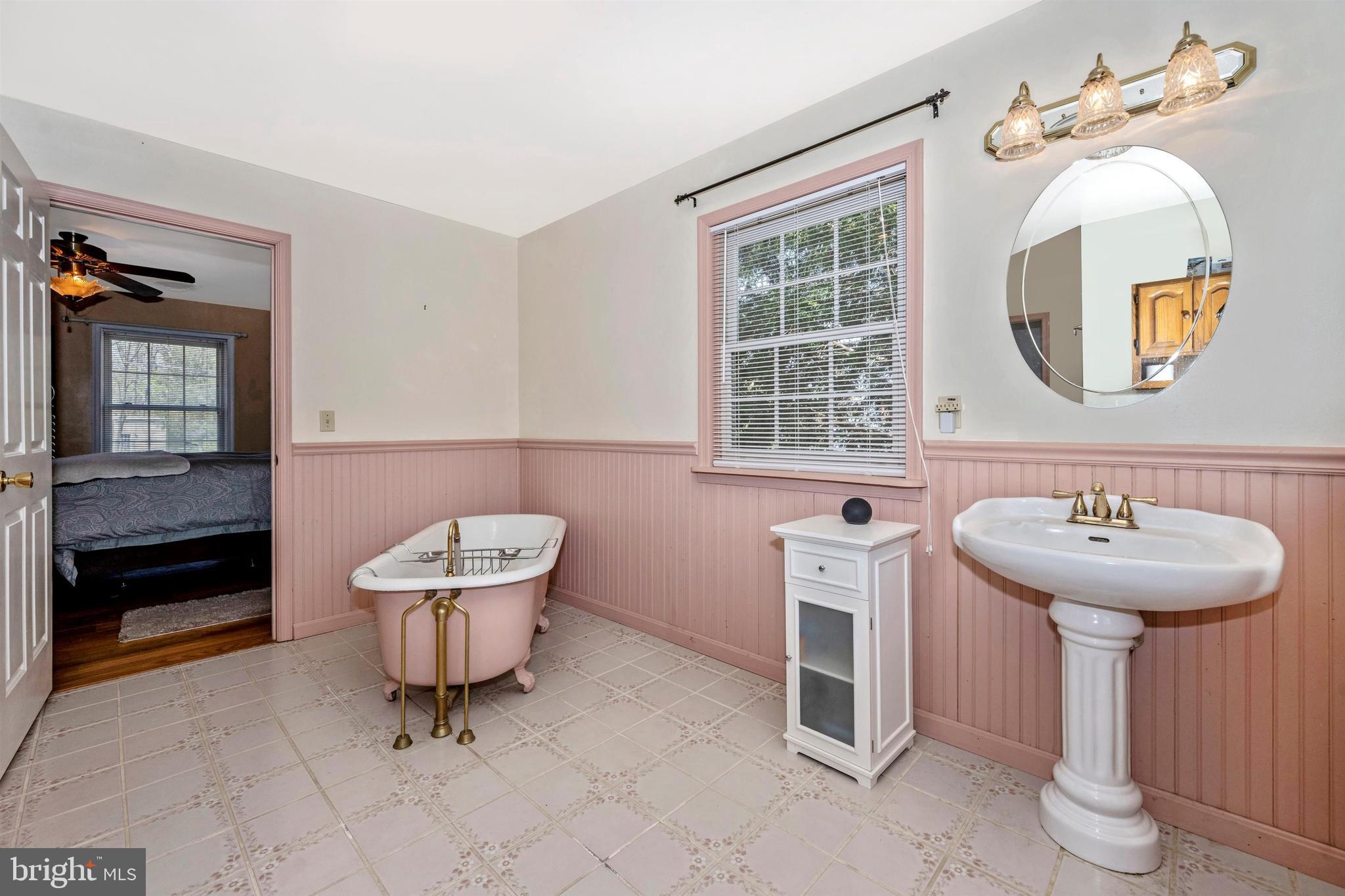 4307 Main Street Rohrersville, MD 21779 - Photo 25 of 55 Primary Bath
