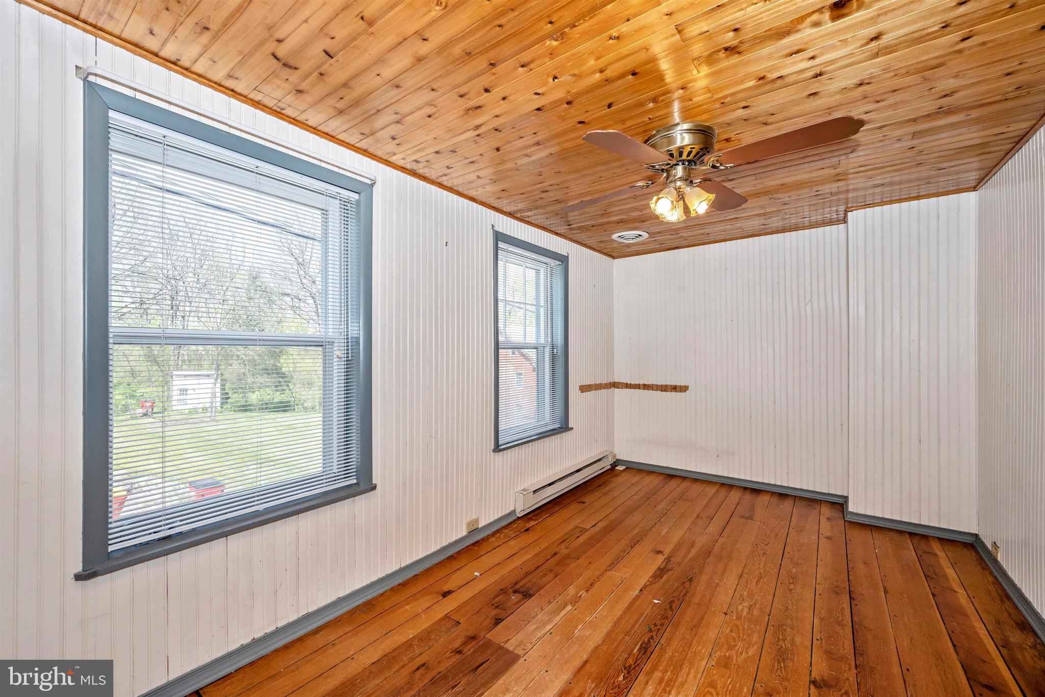 4307 Main Street Rohrersville, MD 21779 - Photo 33 of 55 Bedroom 2