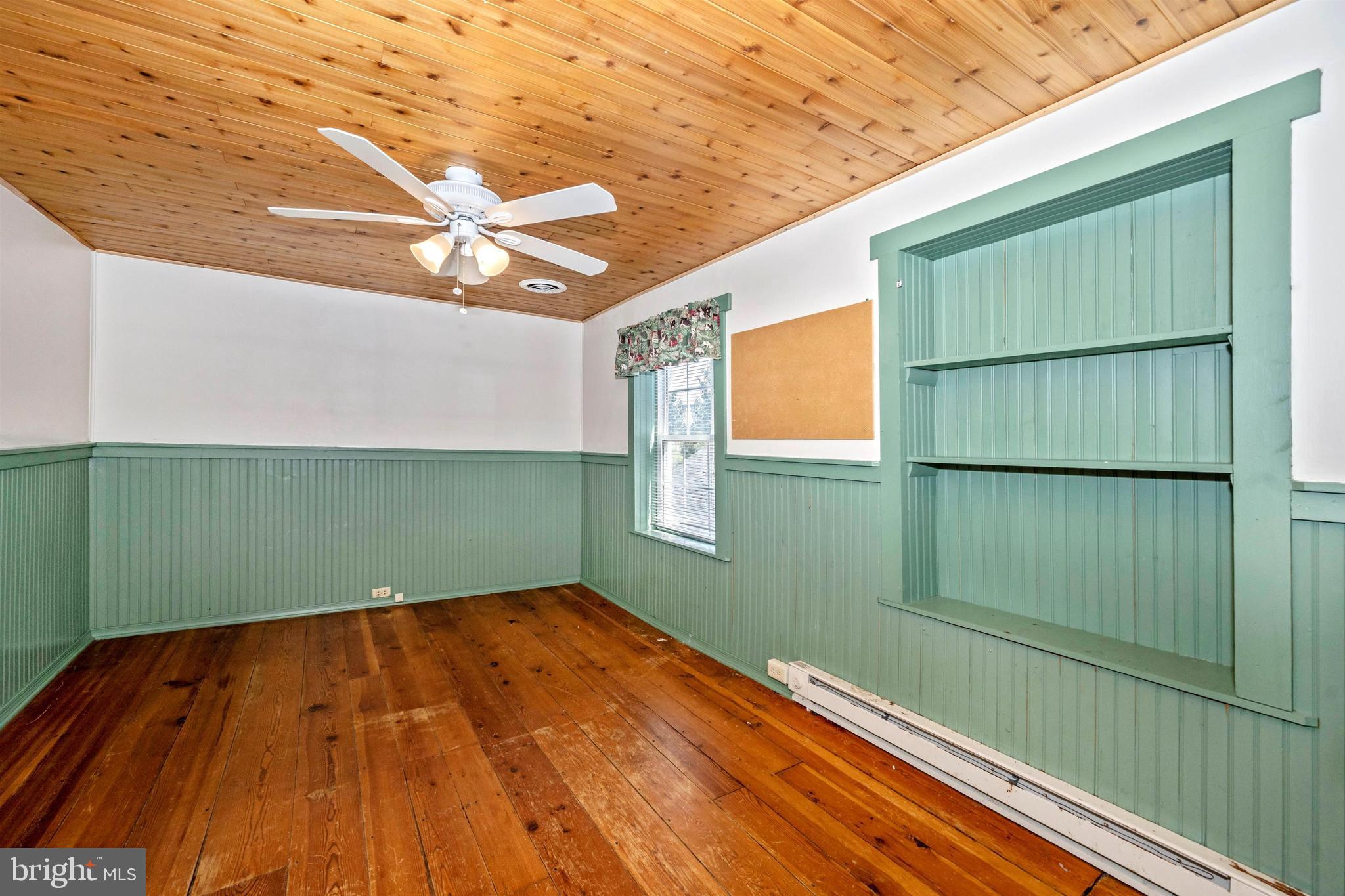 4307 Main Street Rohrersville, MD 21779 - Photo 35 of 55 Bedroom 3