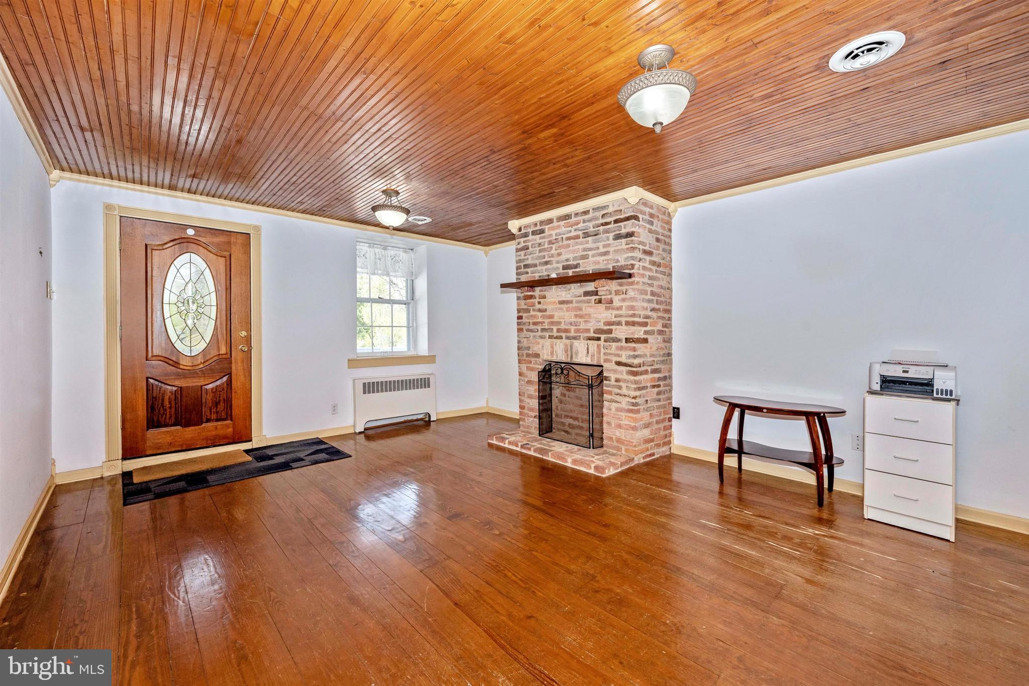 4307 Main Street Rohrersville, MD 21779 - Photo 6 of 55 Living Room