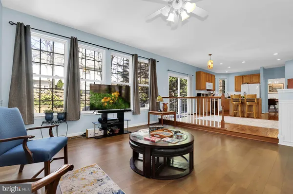 $850,000 | 20419 Foxwood Terrace, Germantown, MD 20876