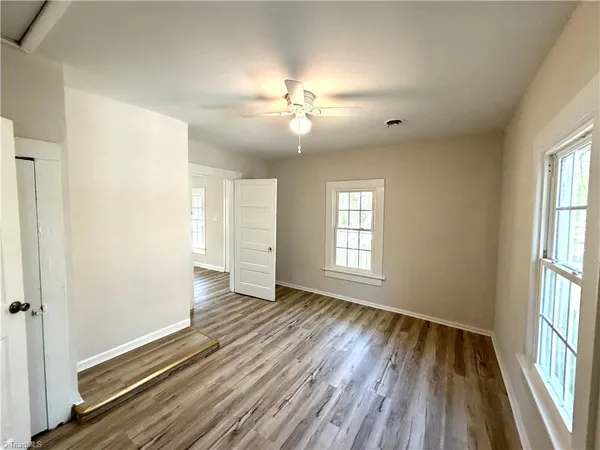 $1,350 | 3414 Summit Avenue, Greensboro, NC 27405