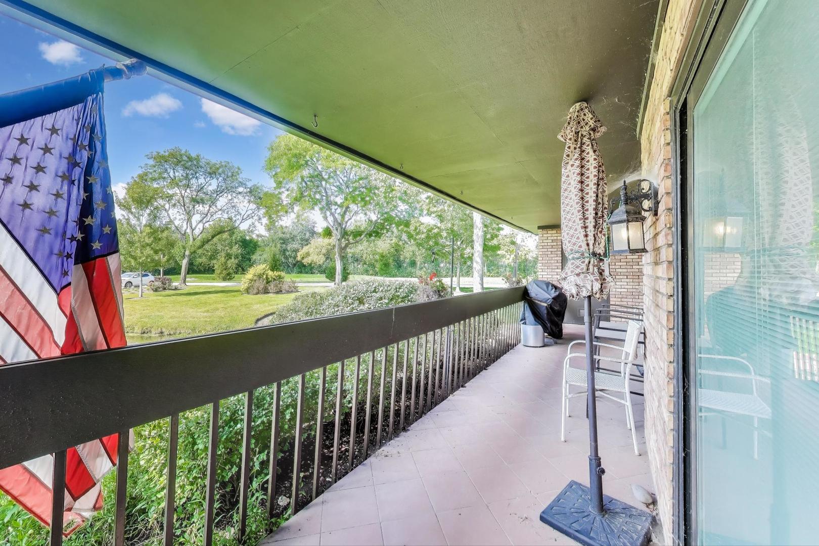 3955 Mission Hills Road, Unit D Northbrook, IL 60062 - Photo 20 of 26 a view of city from a balcony