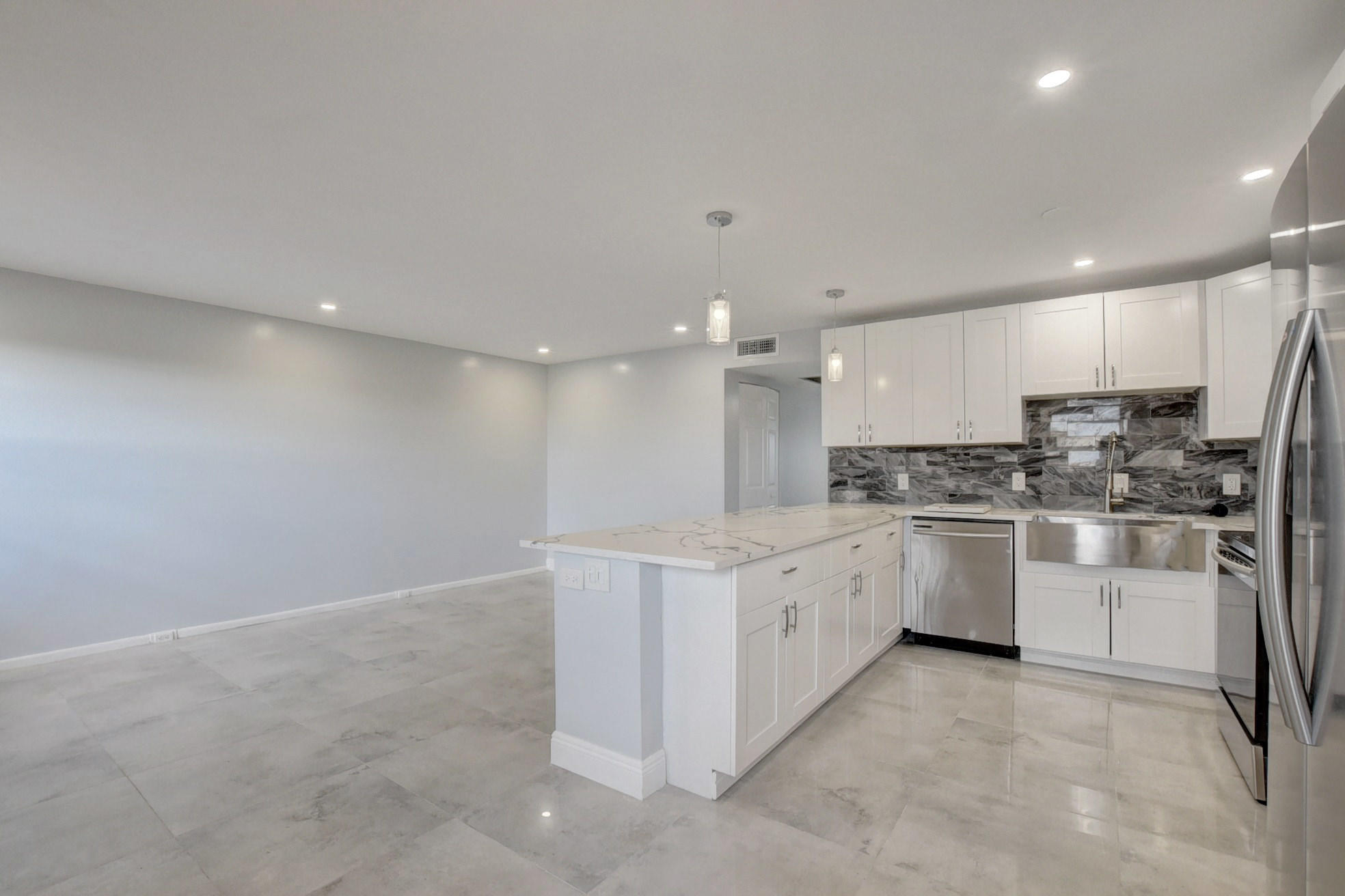3040 Newcastle A Boca Raton, FL 33434 - Photo 9 of 64 11_dsc_7274_5_6_7_8
