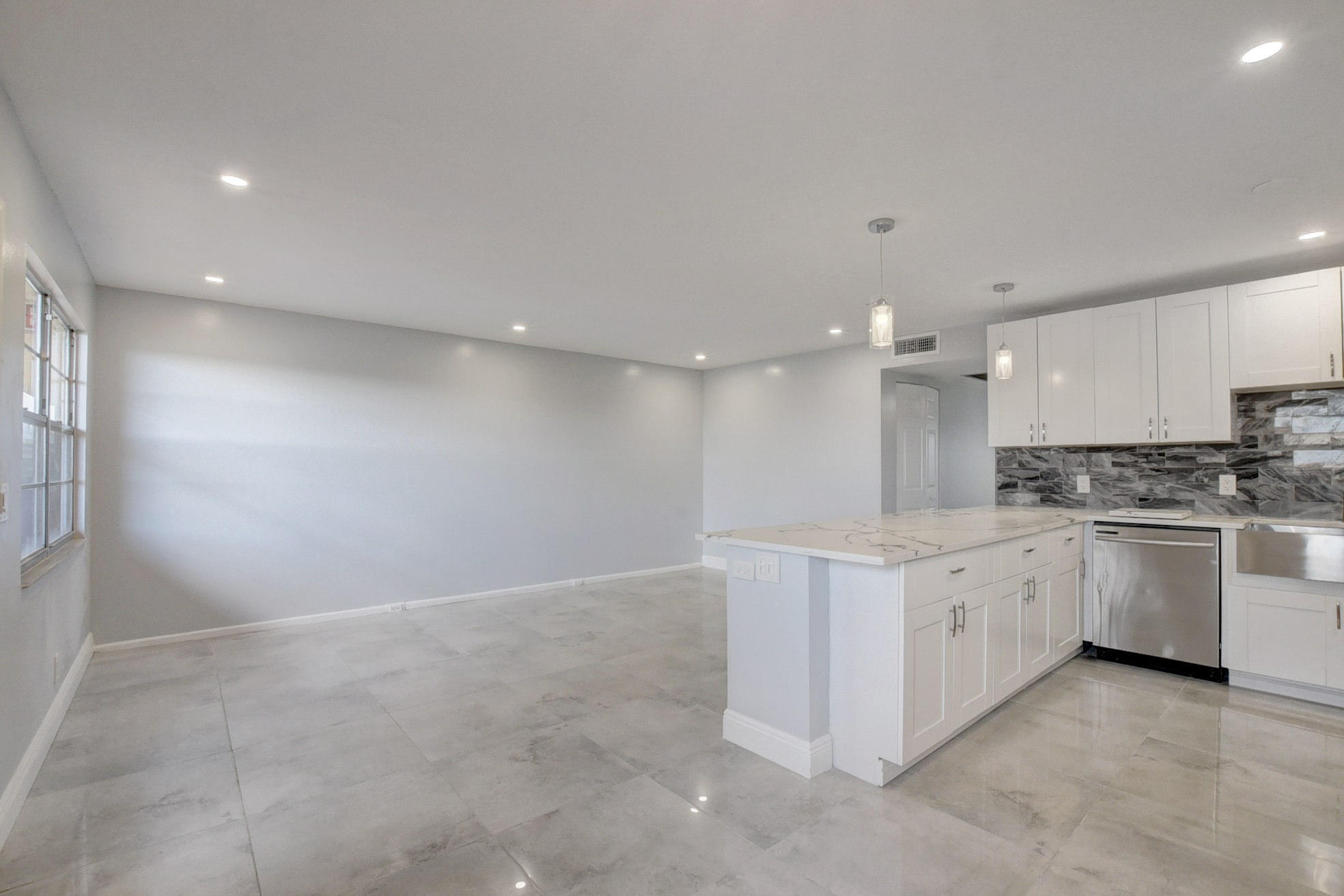 3040 Newcastle A Boca Raton, FL 33434 - Photo 10 of 64 12_dsc_7279_80_81_82_83