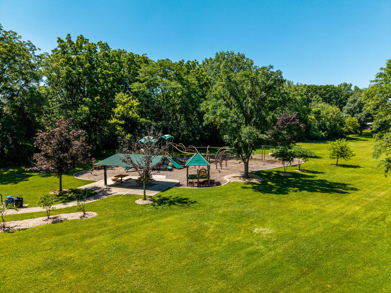 1124 Brighton Road Naperville, IL 60563 - Photo 63 of 98 Gallery Image 63
