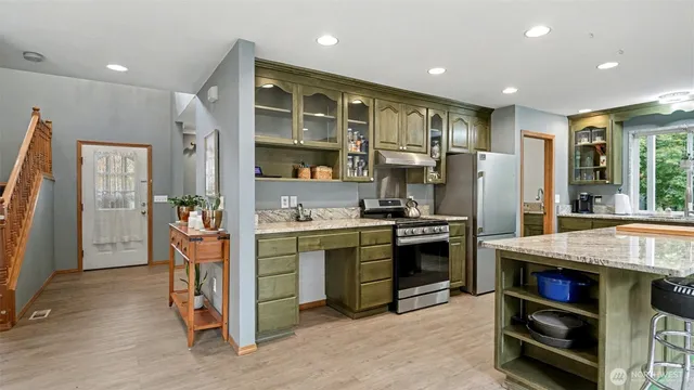 $925,000 | 13620 317th Avenue Northeast, Duvall, WA 98019