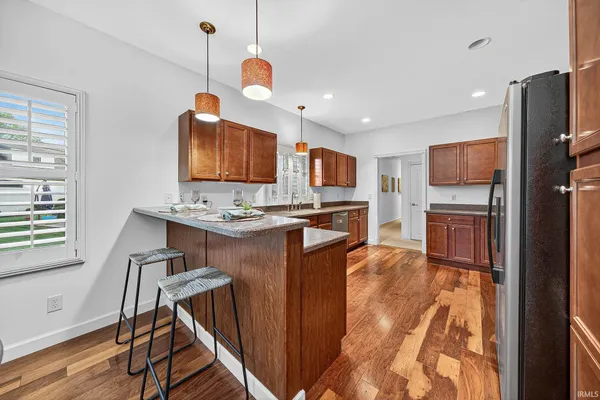 $634,000 | 1432 S Lake, Mishawaka, IN 46545