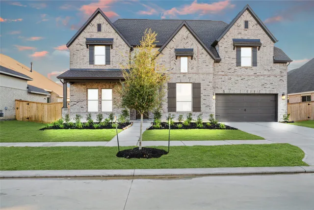 $674,990 | 19111 Apple Fritter Drive, Manvel, TX 77578