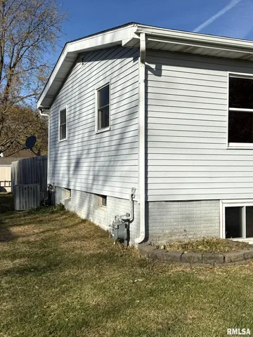 $142,000 | 403 Kelly Street, Alexis, IL 61412