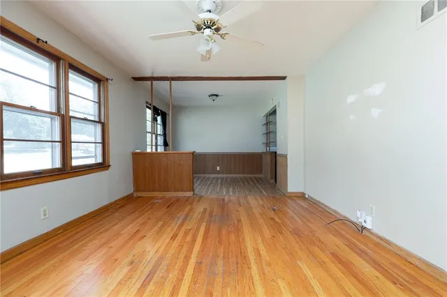 $164,900 | 10909 East 60th Terrace, Raytown, MO 64133