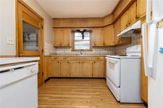 $164,900 | 10909 East 60th Terrace, Raytown, MO 64133