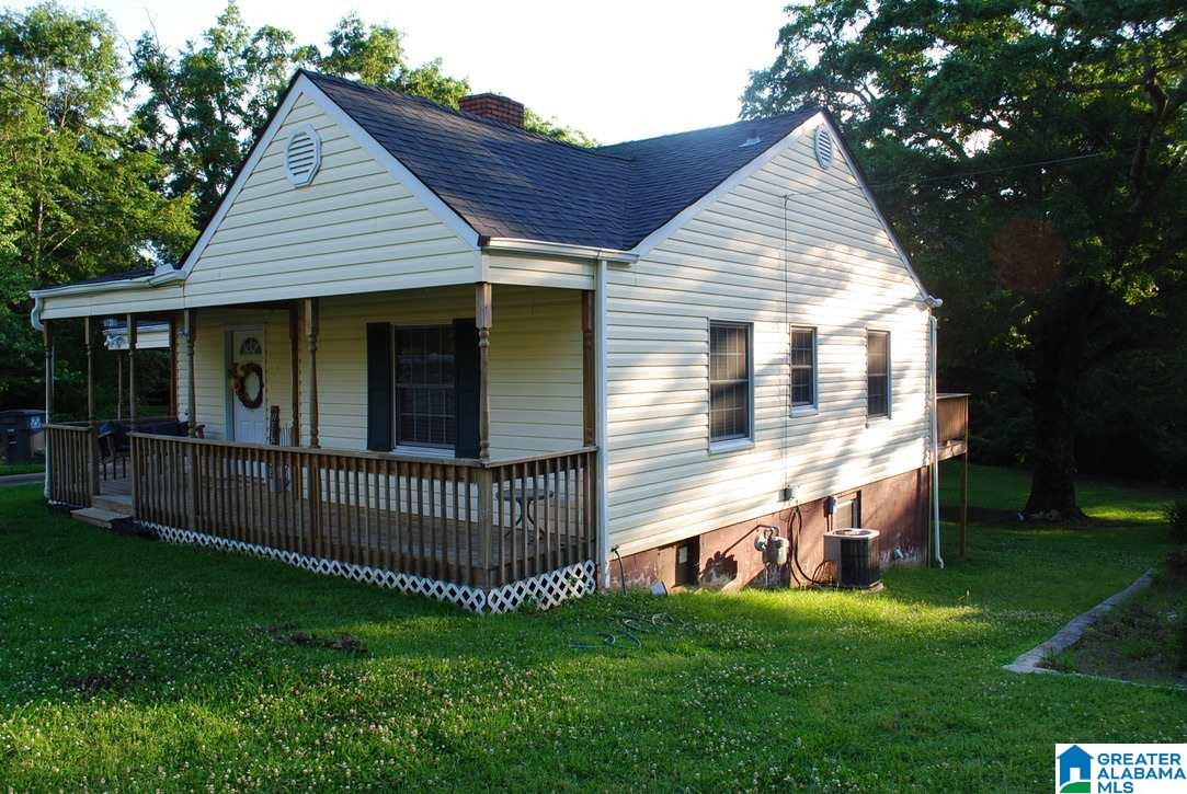 120 Wickstead Road Bessemer, AL 35023 - Photo 2 of 24
