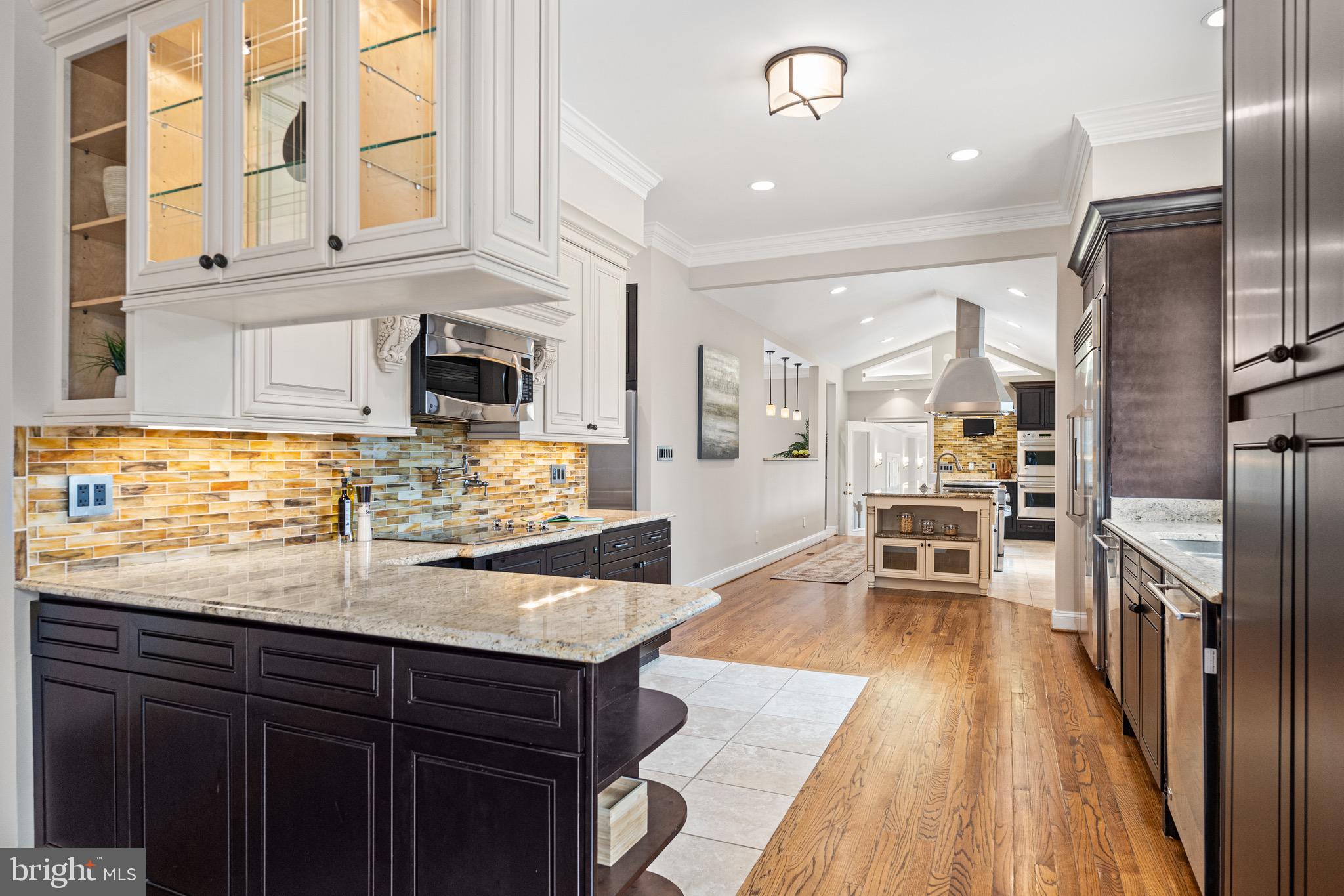 1500 Collingwood Road Alexandria, VA 22308 - Photo 5 of 57 High end appliances in the gorgeous chef's kitchen