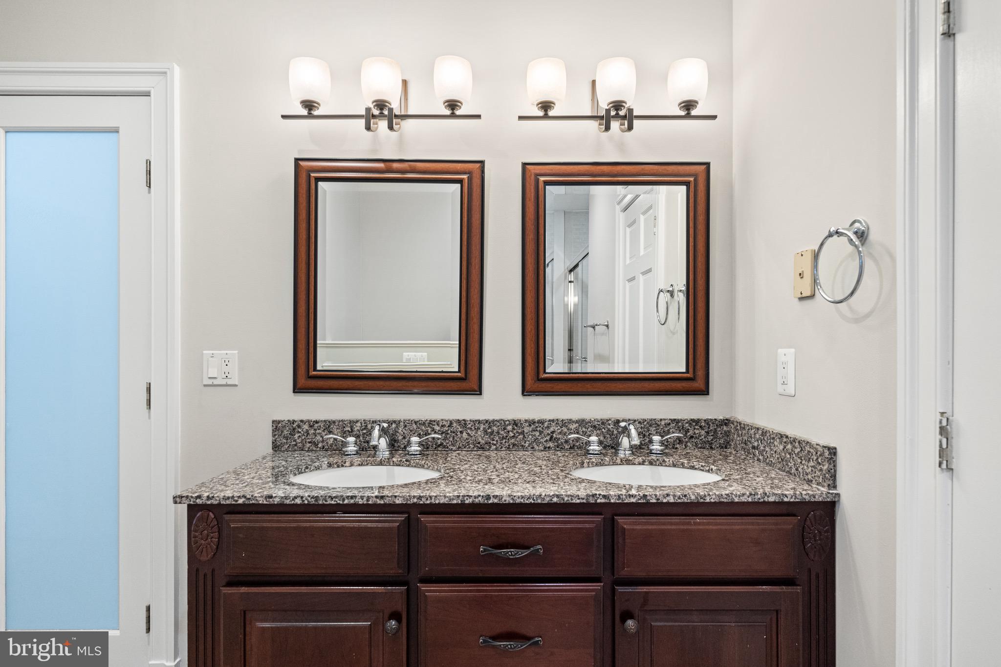 1500 Collingwood Road Alexandria, VA 22308 - Photo 54 of 57 Guest house 1 of 2 full baths