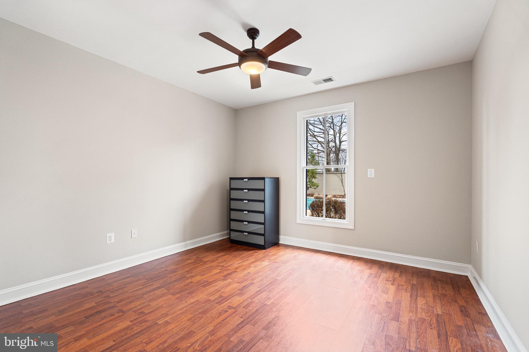 1500 Collingwood Road Alexandria, VA 22308 - Photo 55 of 57 Guest house 1 of 2 bedrooms