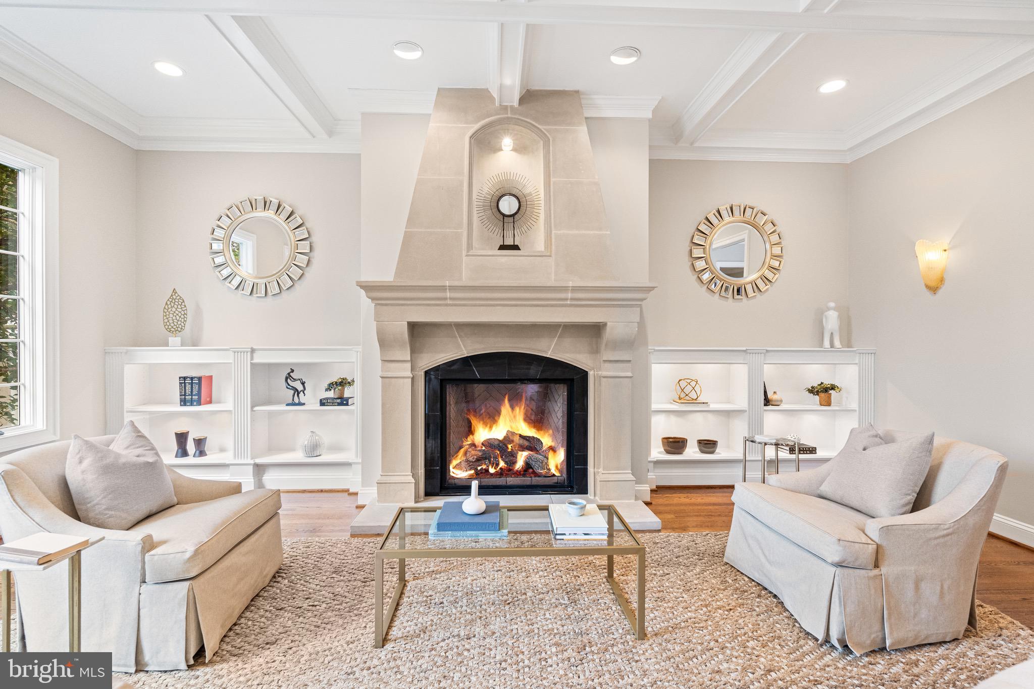1500 Collingwood Road Alexandria, VA 22308 - Photo 9 of 57 Detailed craftsmanship and built-ins