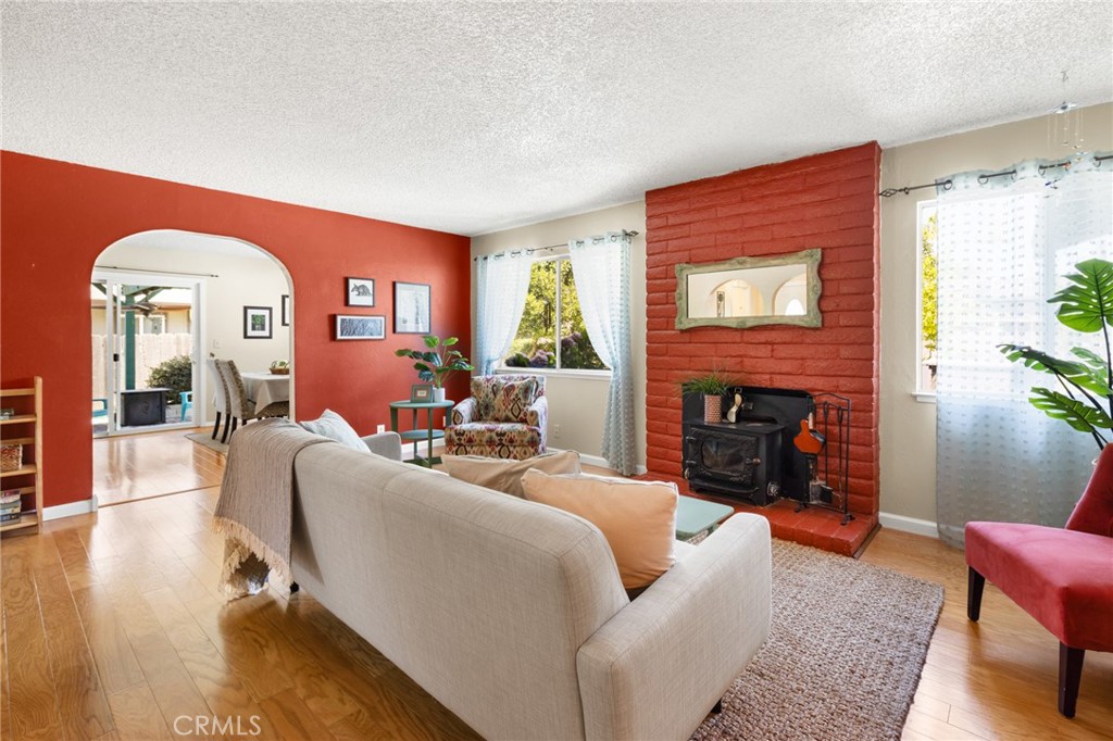 4 Doris Way Chico, CA 95926 - Photo 6 of 29