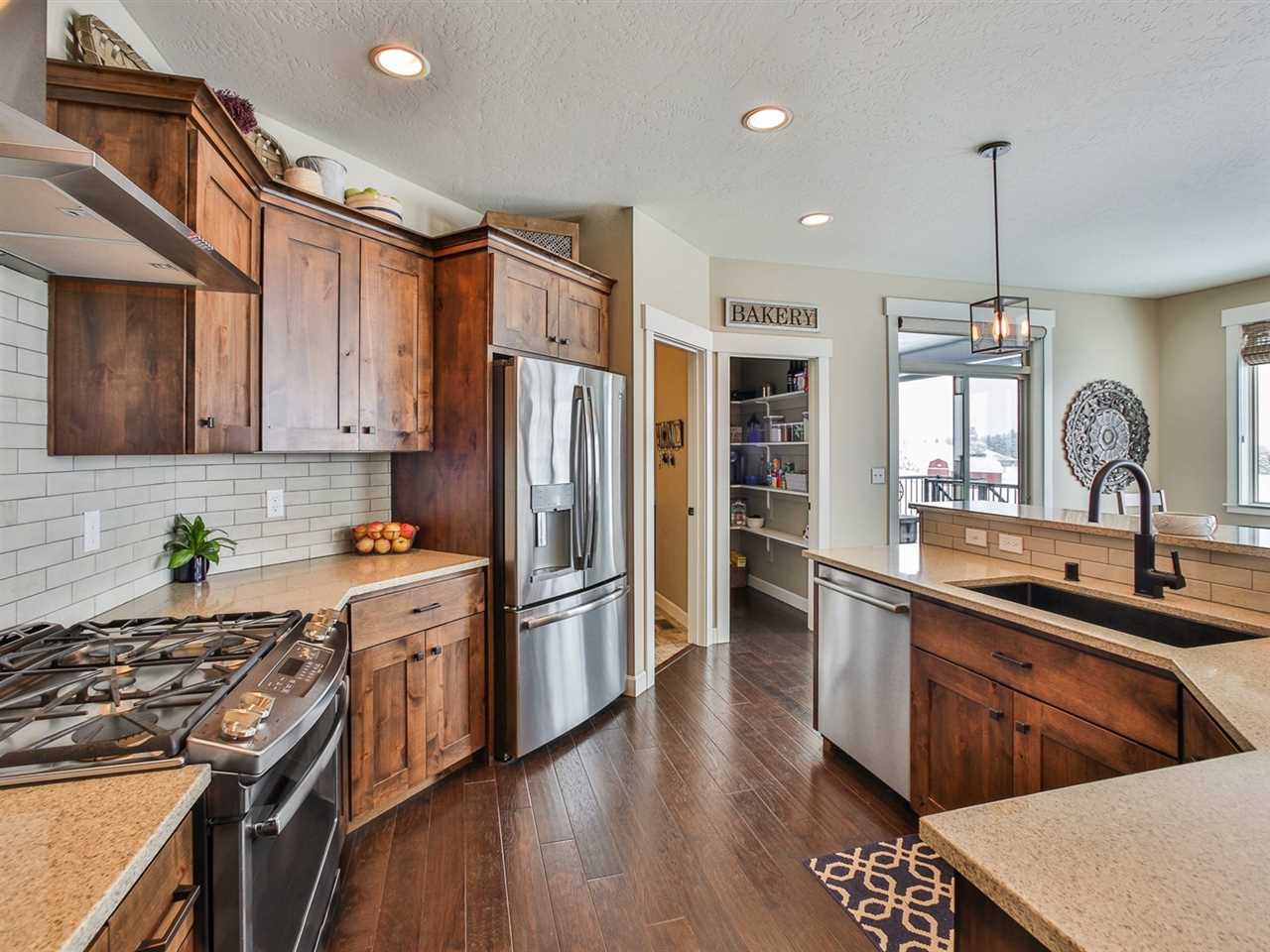 2025 West Cascade Way Spokane, WA 99208 - Photo 5 of 16 Gallery Image 5