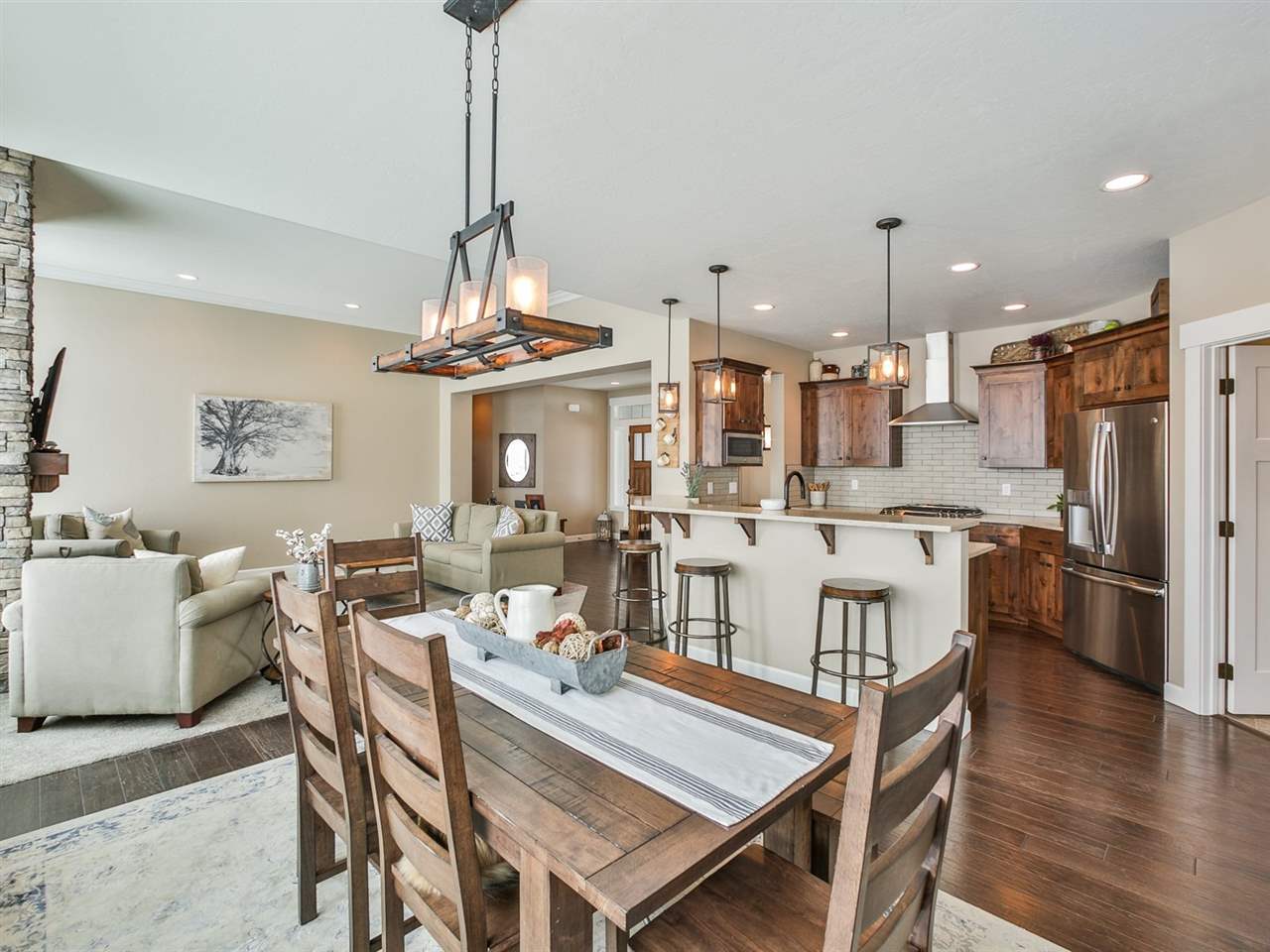 2025 West Cascade Way Spokane, WA 99208 - Photo 6 of 16 Gallery Image 6