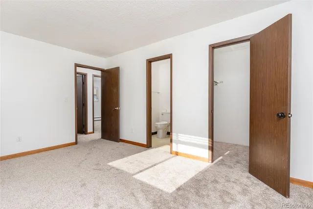 a view of a room with an empty space