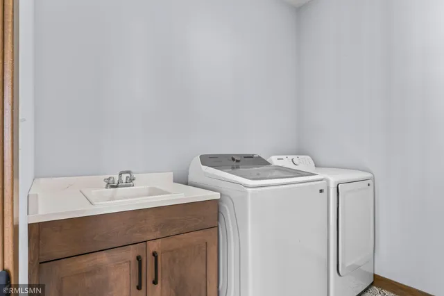 $665,000 | 2214 Red Pine Avenue Southwest, Rochester, MN 55902