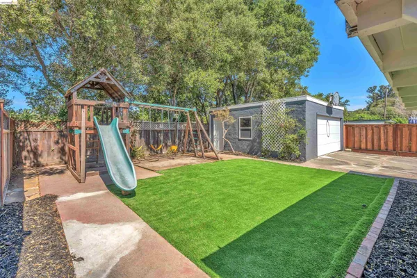 $799,000 | 4352 Gem Avenue, Castro Valley, CA 94546