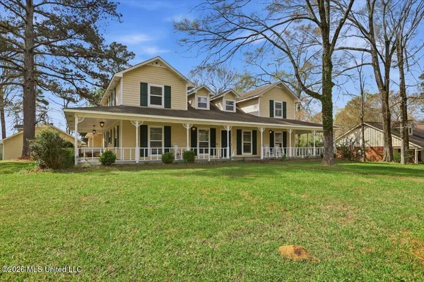 $325,000 | 709 Country Pl Drive, Pearl, MS 39208
