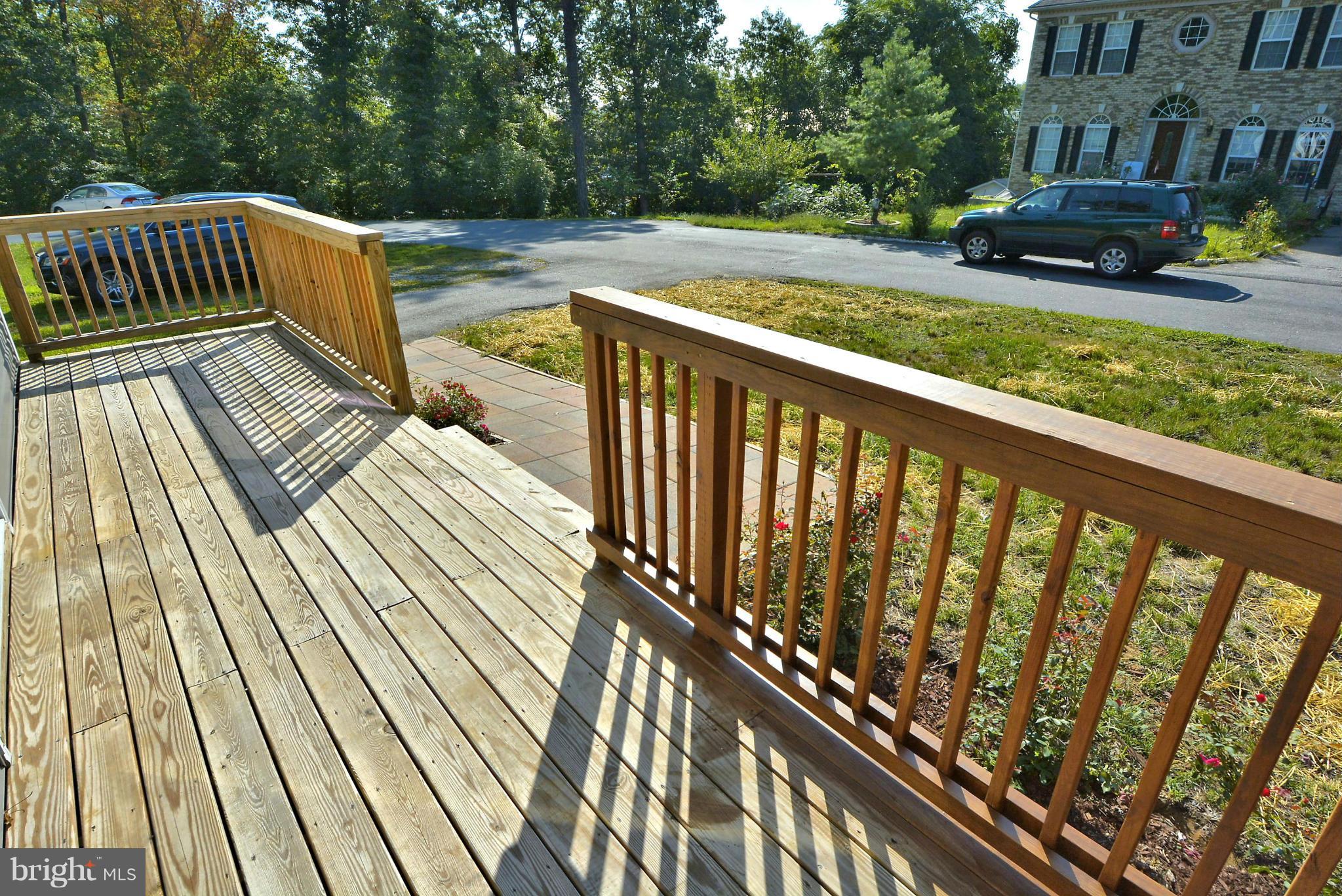 12731 Occoquan Road Woodbridge, VA 22192 - Photo 4 of 30 Exterior (General)