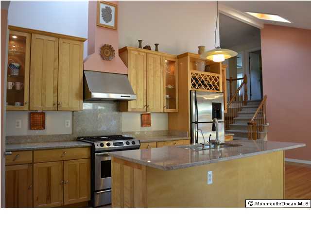 33 Sudbury Road Morganville, NJ 07751 - Photo 5 of 18 Additional Photo