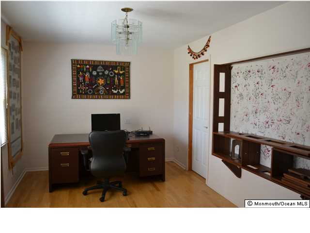 33 Sudbury Road Morganville, NJ 07751 - Photo 8 of 18 Additional Photo
