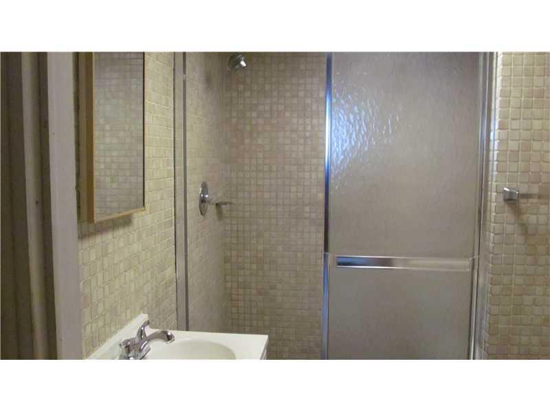120 Andrus Road Economy, PA 15042 - Photo 18 of 25 Master Bath/Spa.