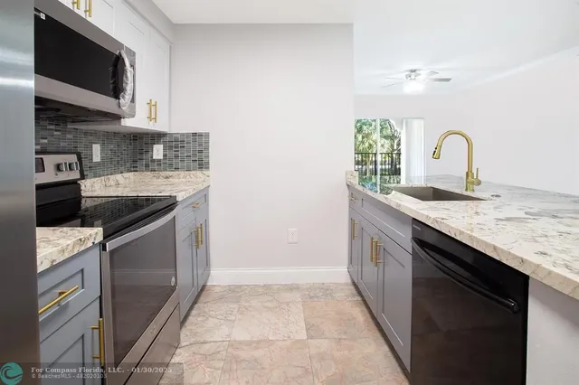 $2,950 | Undisclosed Address, Coral Springs, FL 33067