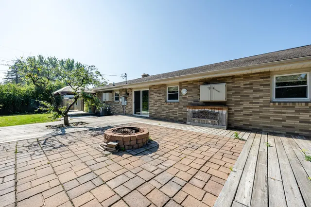 $351,000 | 6399 Jericho Road, Stevensville, MI 49127