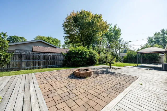 $351,000 | 6399 Jericho Road, Stevensville, MI 49127