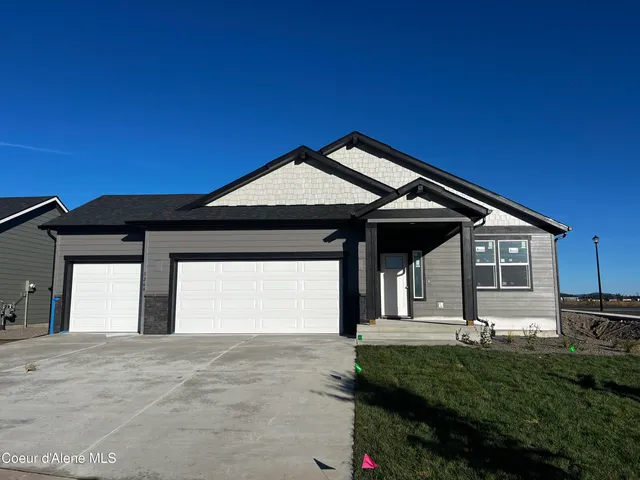 $538,200 | 3268 North Darwin Fox Street, Post Falls, ID 83854